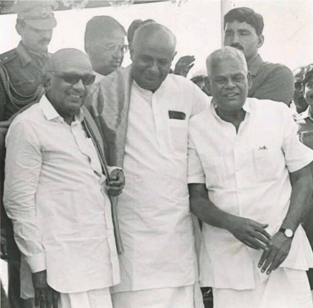 பிரதமர் ஹெச்.டி.தேவ கவுடாவுடன் கலைஞர்